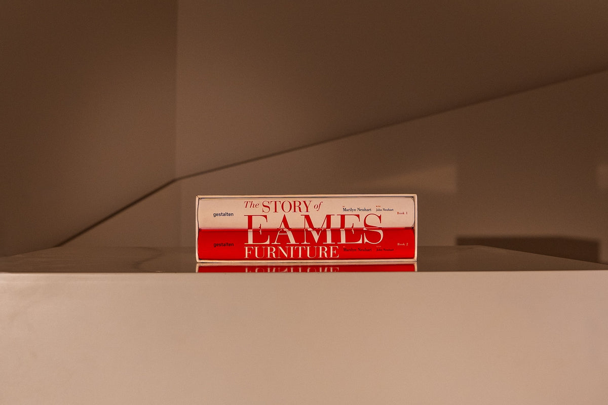THE STORY OF EAMES FURNITURE.