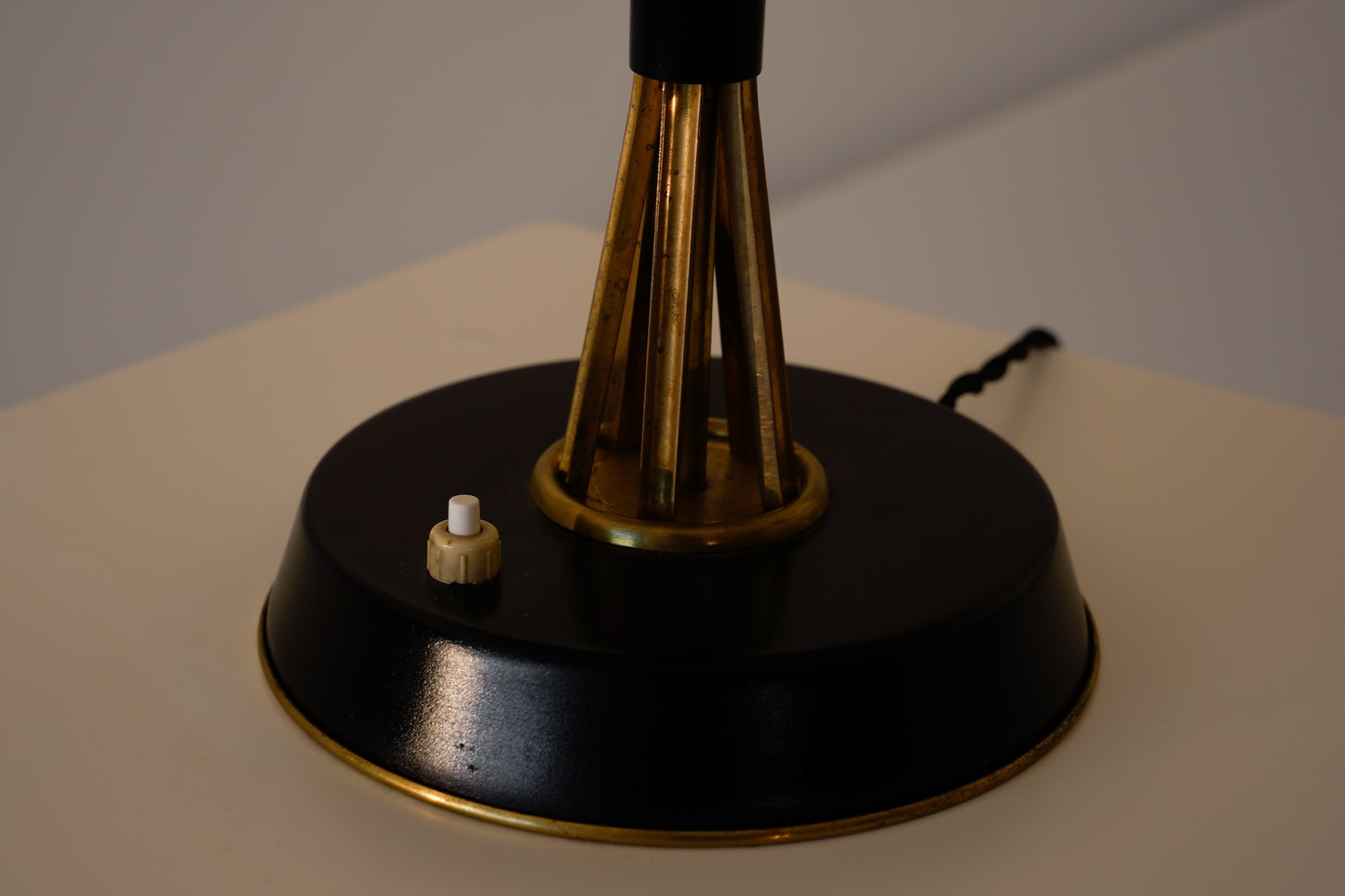 LUMI LAMP By Oscar Torlasco.