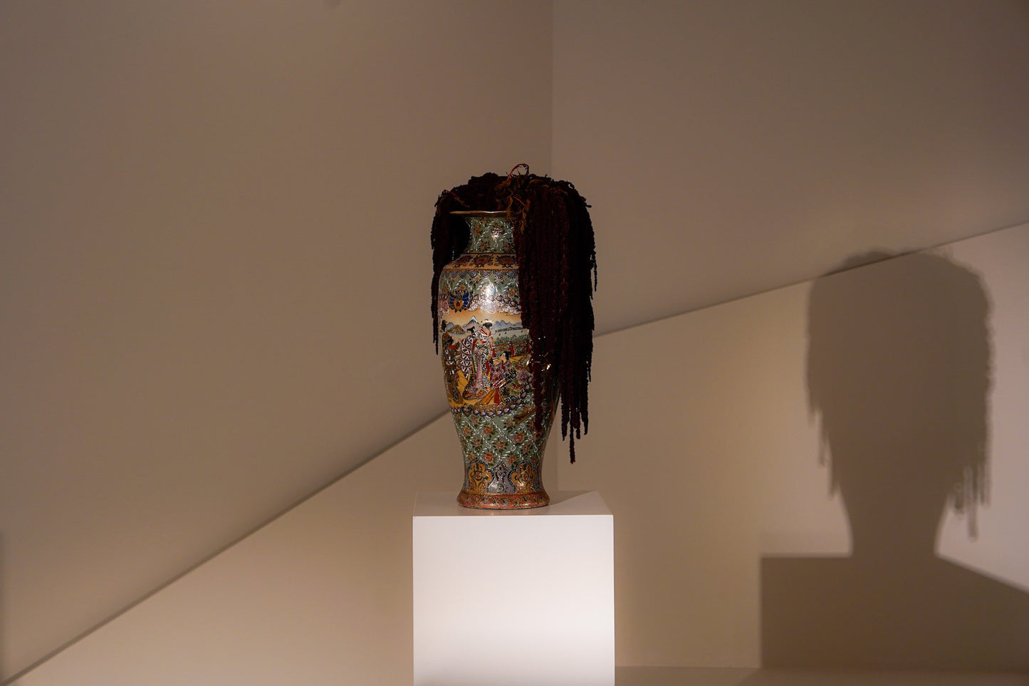 JADE LINES. Jarrón oriental vintage