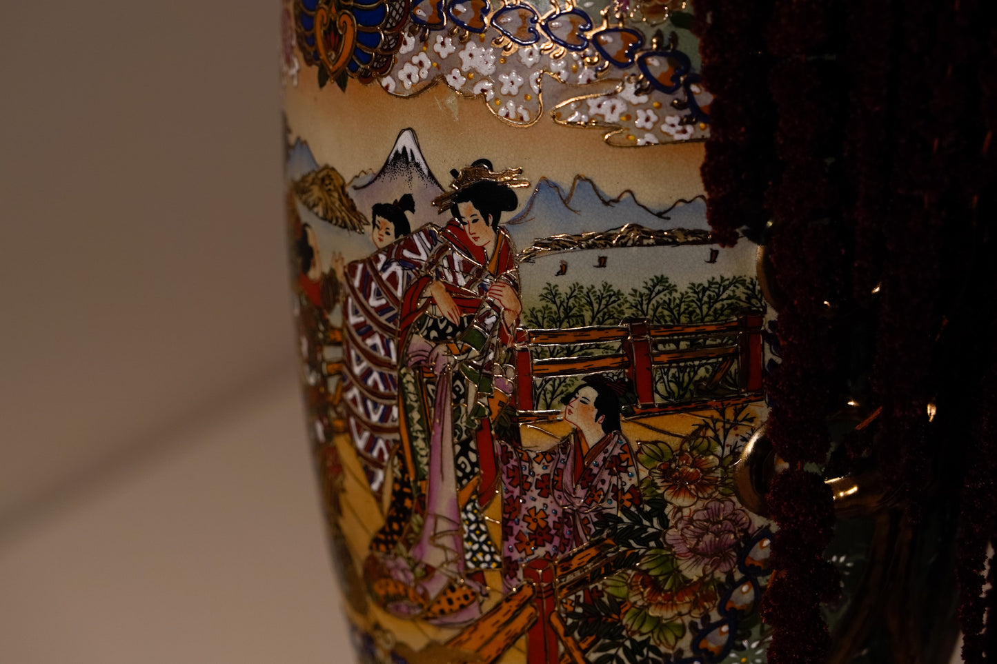 JADE LINES. Jarrón oriental vintage