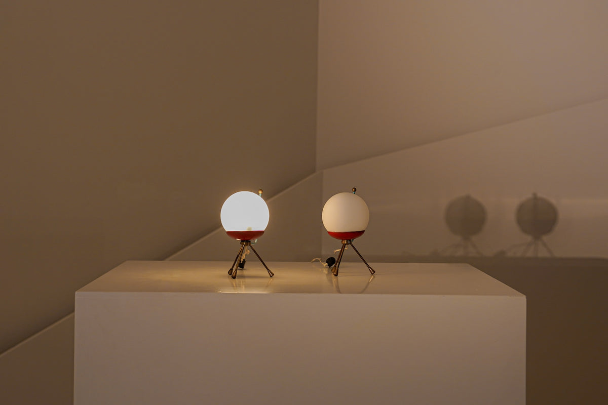 SPHERICAL SHADES. Lámparas de mesa