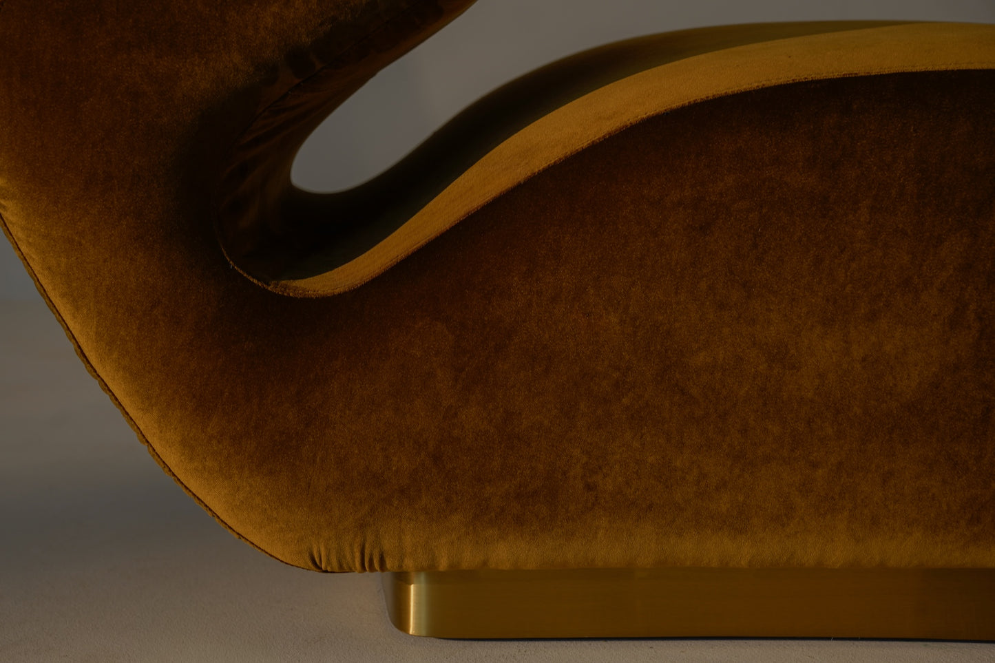 VELVET DUNE. 2025