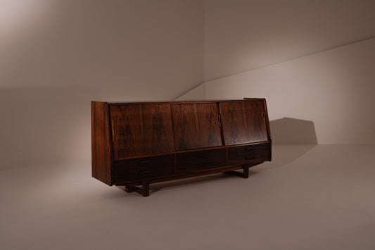 SIERRA LIGNA. Aparador danés de palisandro, 1970