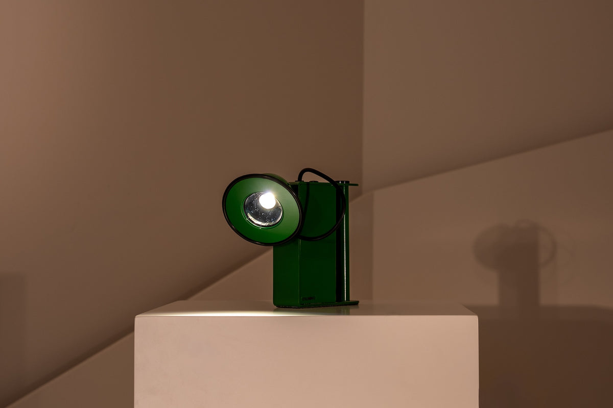 MINIBOX. By Gae Aulenti y Piero Castiglioni
